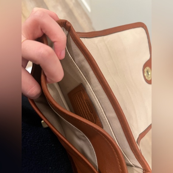 Vintage coach brown leather crossbody - Picture 4 of 8